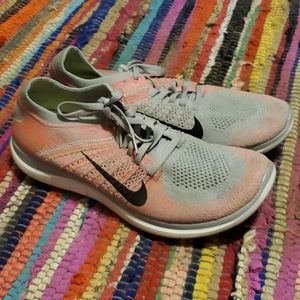 Nike Free Run 4.0 Flyknits
